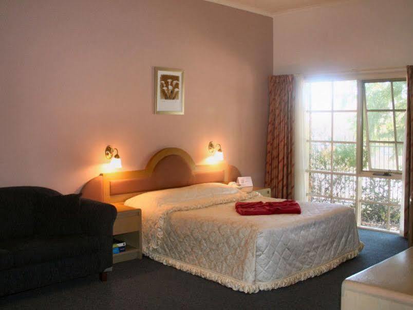 מלבורן Greensborough Motel מראה חיצוני תמונה